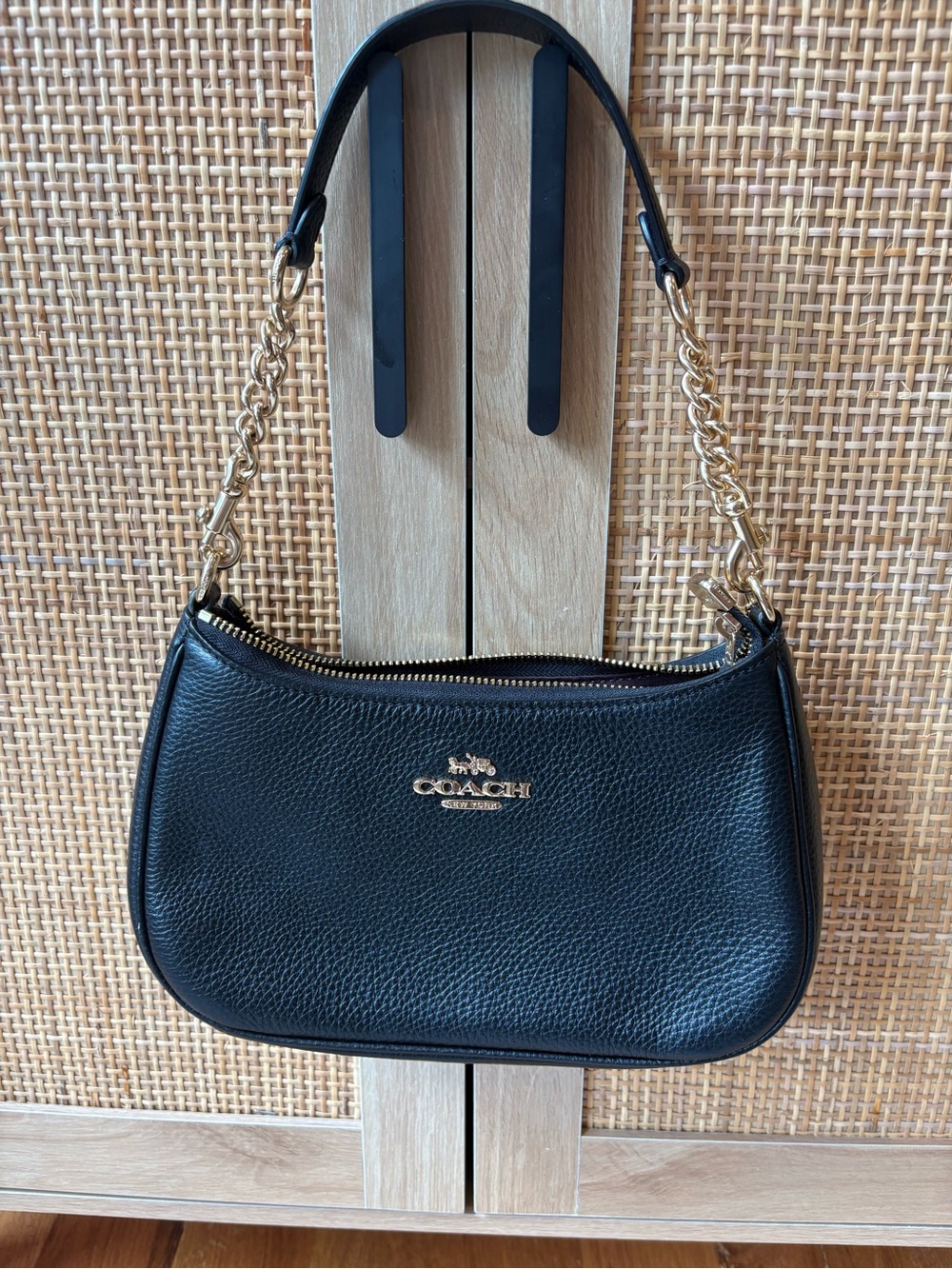 Coach Teri Shoulder Bag - Picture 4 of 5